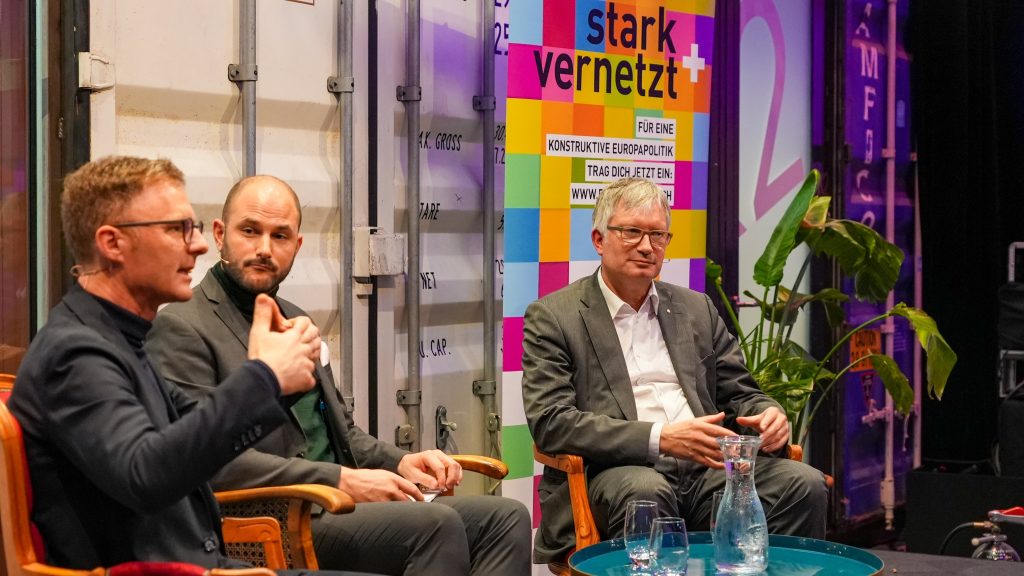 stark + vernetzt